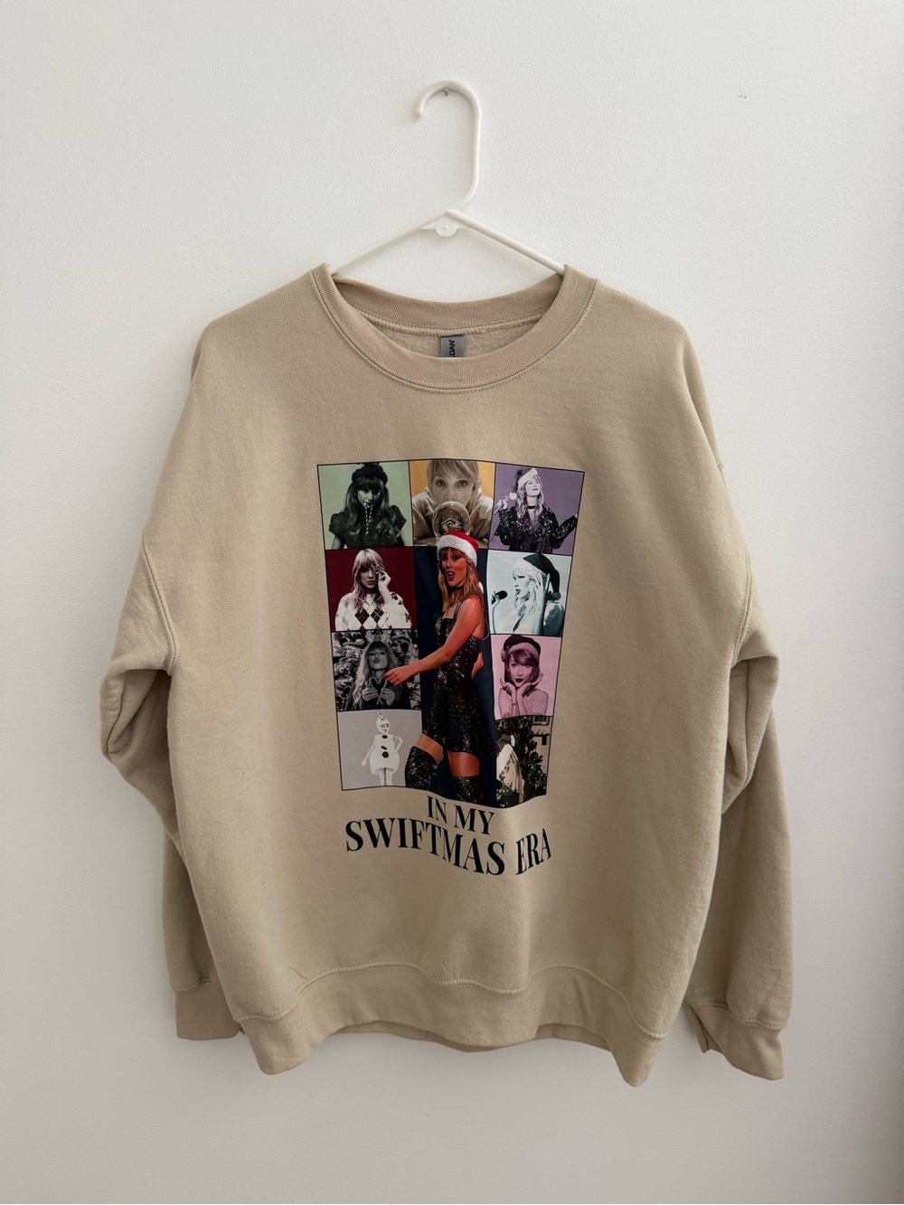 Taylor Swift Graphic Pullover Christmas Sweater - Khaki